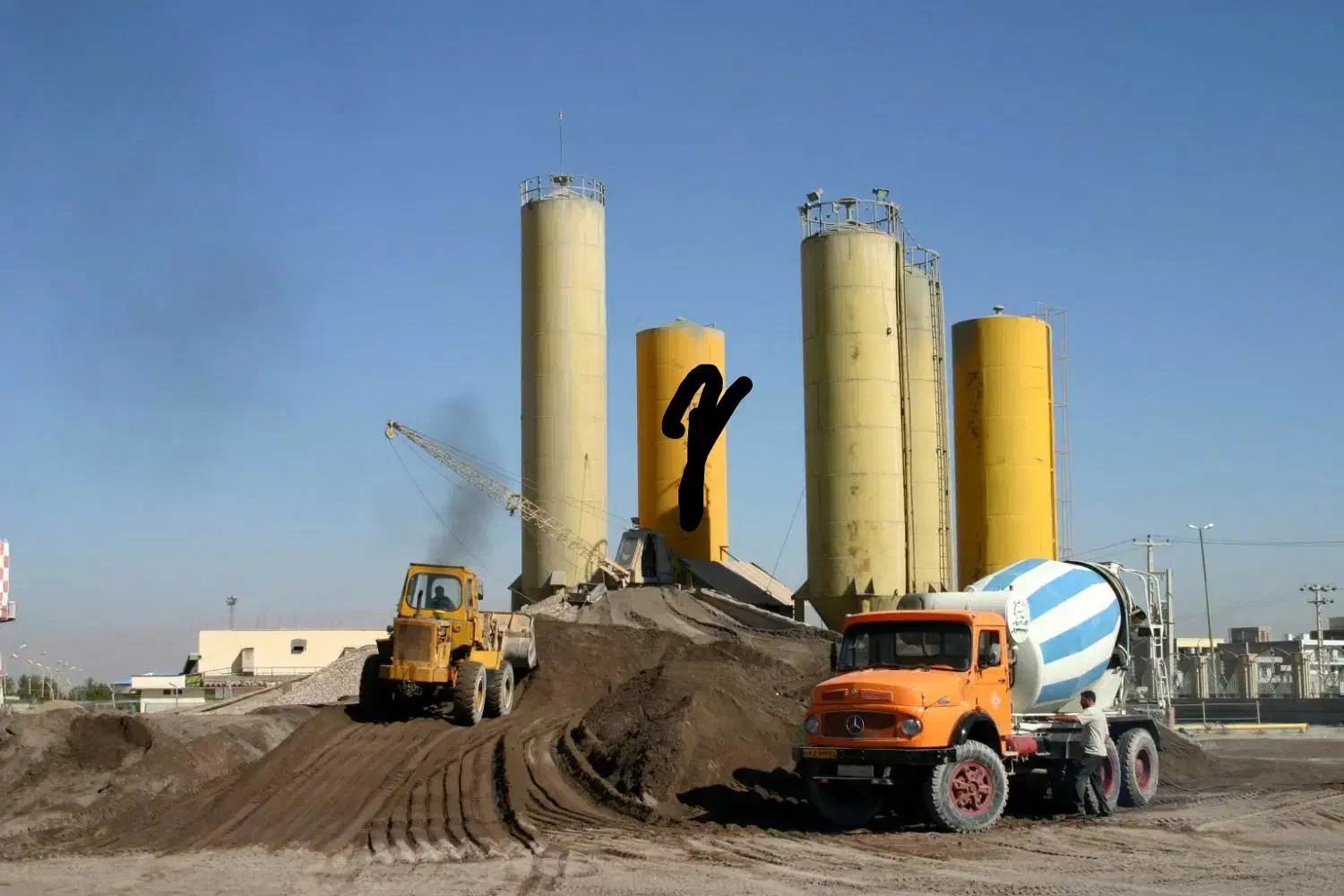 حسابدار / مدیر فروش خانم /واپراتور پمپ بتن هوایی|استخدام اداری و مدیریت|صوفیان, |دیوار