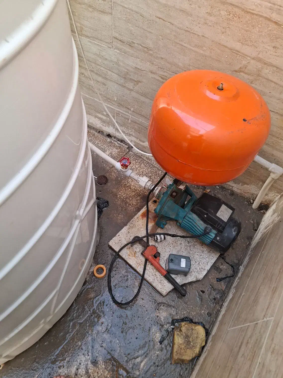 لوله کش تعمیر پمپ لوله کشی تصفیه آب تعمیرات|خدمات پیشه و مهارت|بندرعباس, |دیوار