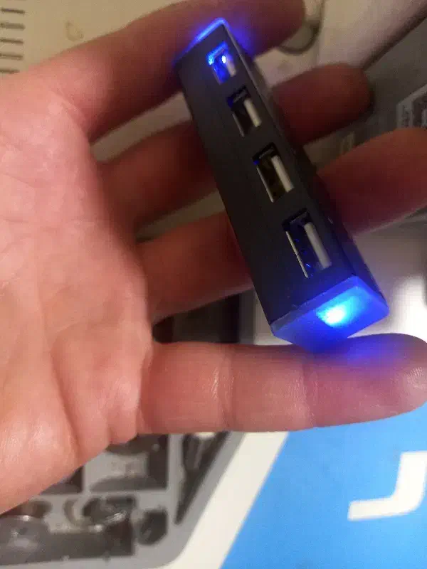 دو عدد هاب پورت سالم|لوازم جانبی موبایل و تبلت|نظرآباد, نظرآباد|دیوار