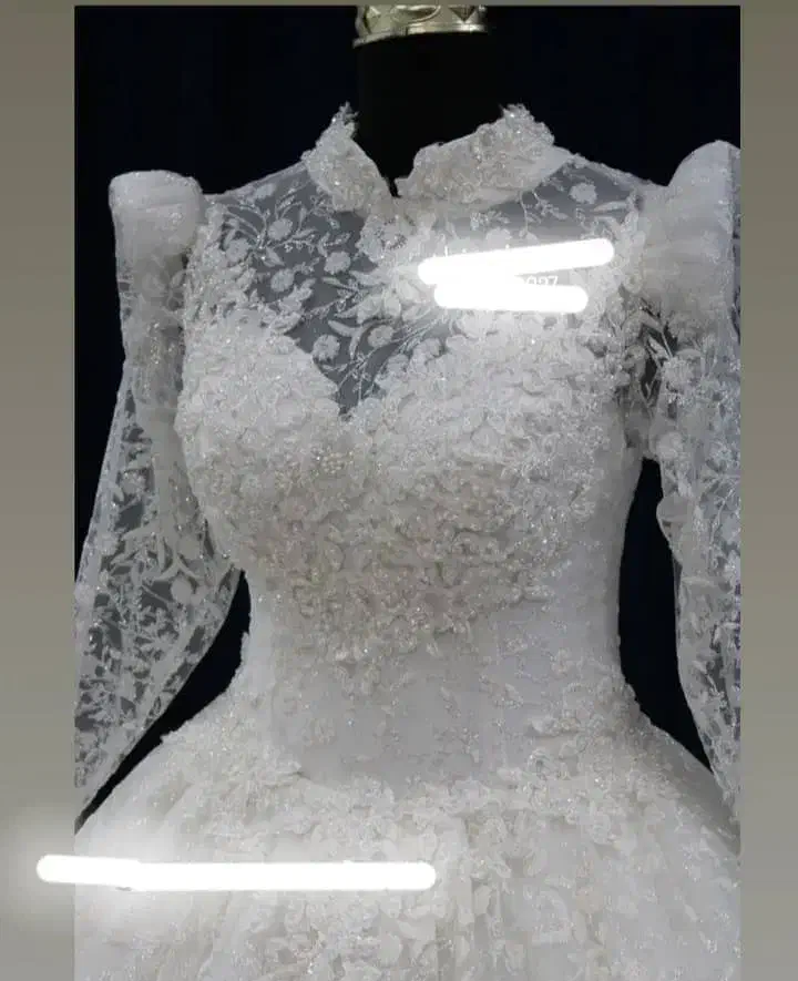 لباس عروس|لباس|رشت, گلسار|دیوار