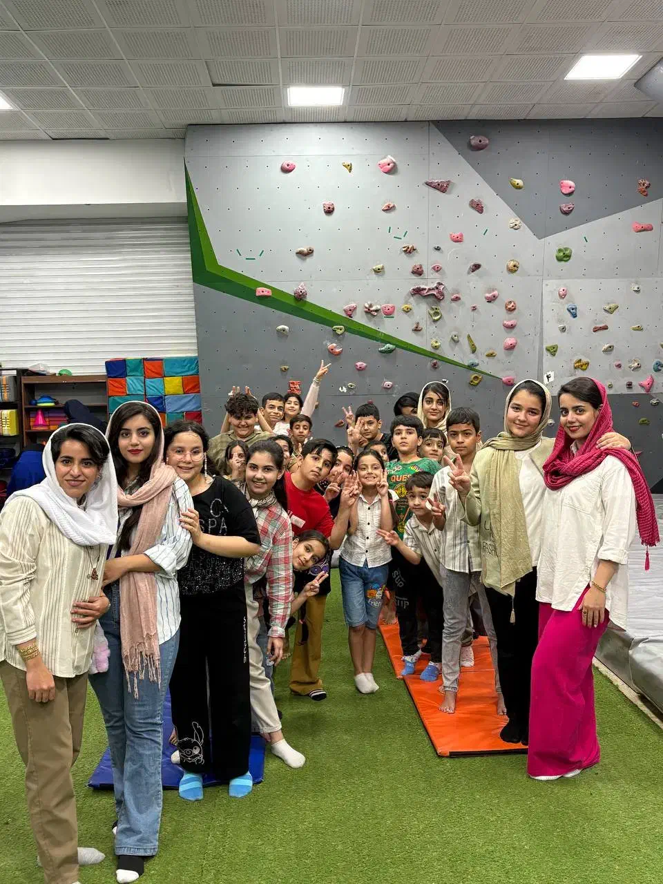 تدریس زبان انگلیسی با جدید ترین متد آموزشی|خدمات آموزشی|یزد, |دیوار