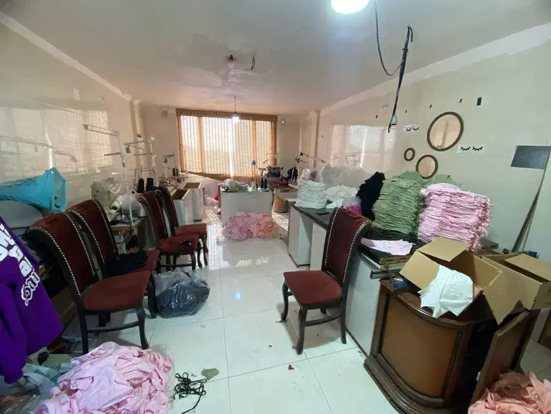 خیاط زیگزال دوز و وسط کار خانم جهت کار درتولیدی|استخدام صنعتی، فنی، مهندسی|پرند, فاز ۶|دیوار