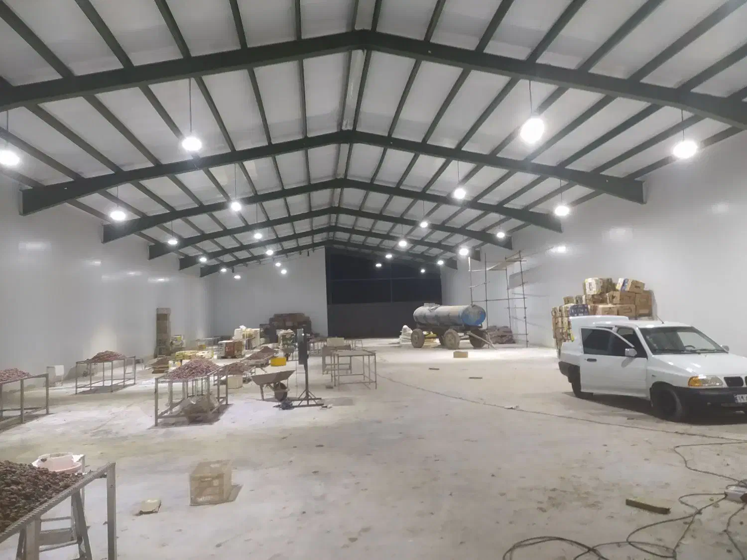 برق خورشیدی و صنعتی|خدمات پیشه و مهارت|آبپخش, |دیوار