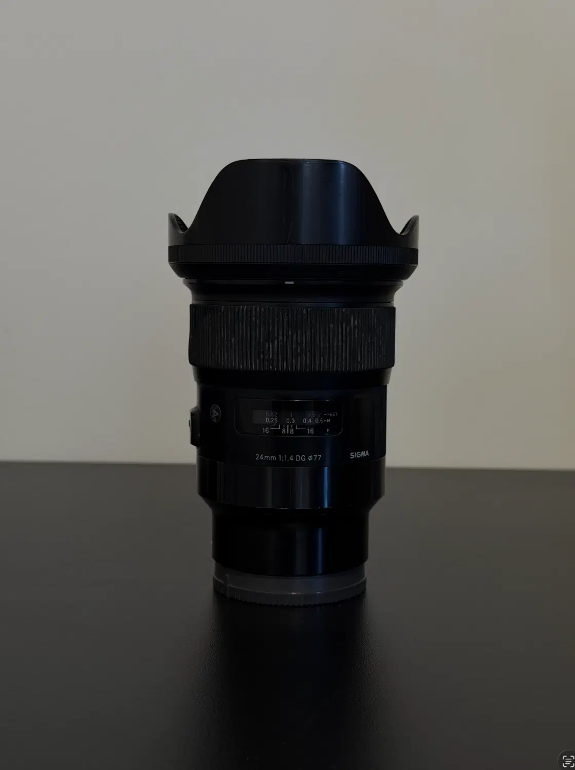 لنز سیگما ۲۴ میلیمتری F1.4|دوربین عکاسی و فیلمبرداری|تهران, نیلوفر|دیوار