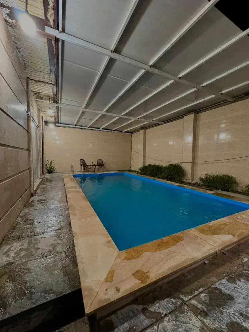 ویلا با استخر سرپوشیده آب گرم|اجارهٔ کوتاه‌مدت ویلا و باغ|کرج, ساماندهی|دیوار