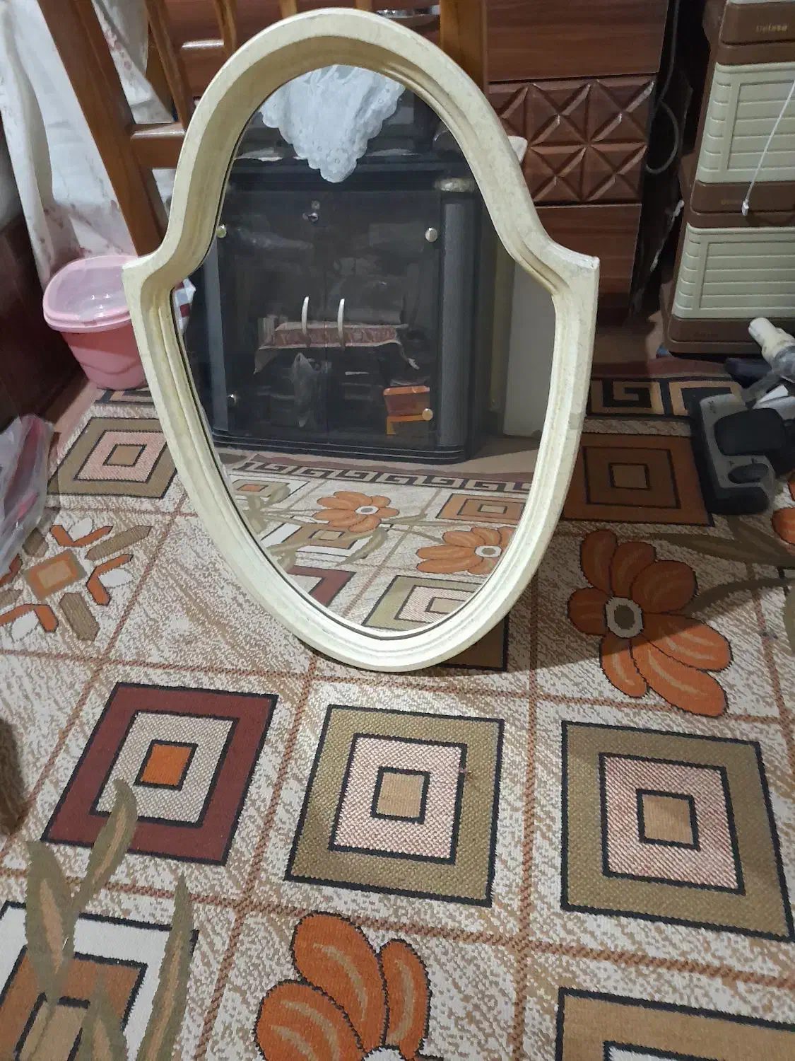 آینه|آینه|تهران, ستارخان|دیوار