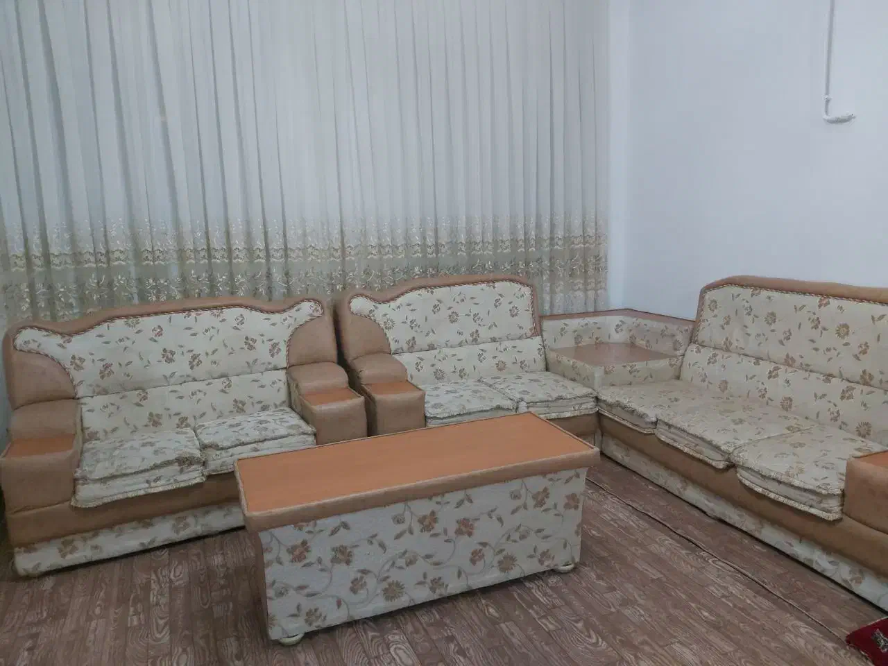 مبل ال و پشتی فوم|مبلمان خانگی و میز عسلی|سنندج, |دیوار