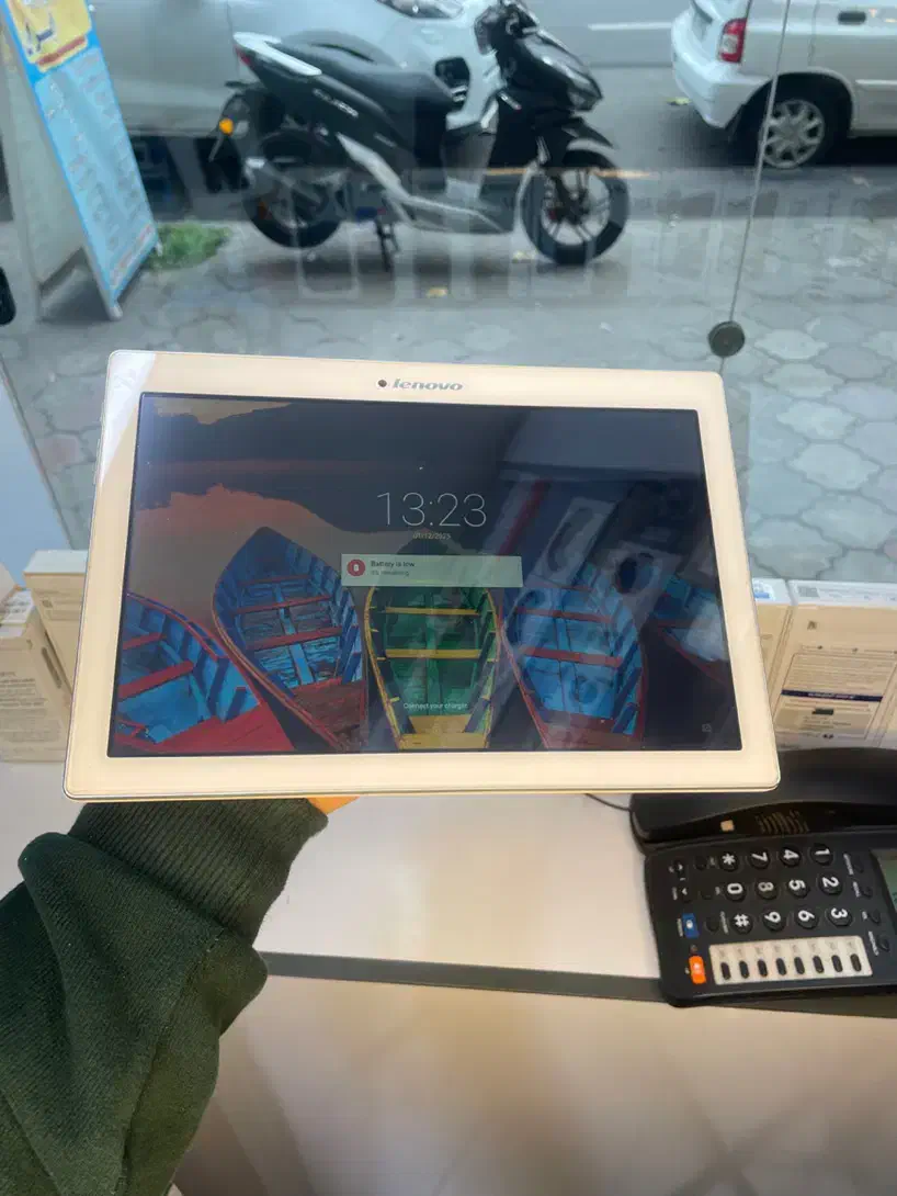 تبلت Lenovo Tab 2 A10-70 حافظه ۱۶ گیگ رم۲|تبلت|رشت, چمارسرا|دیوار