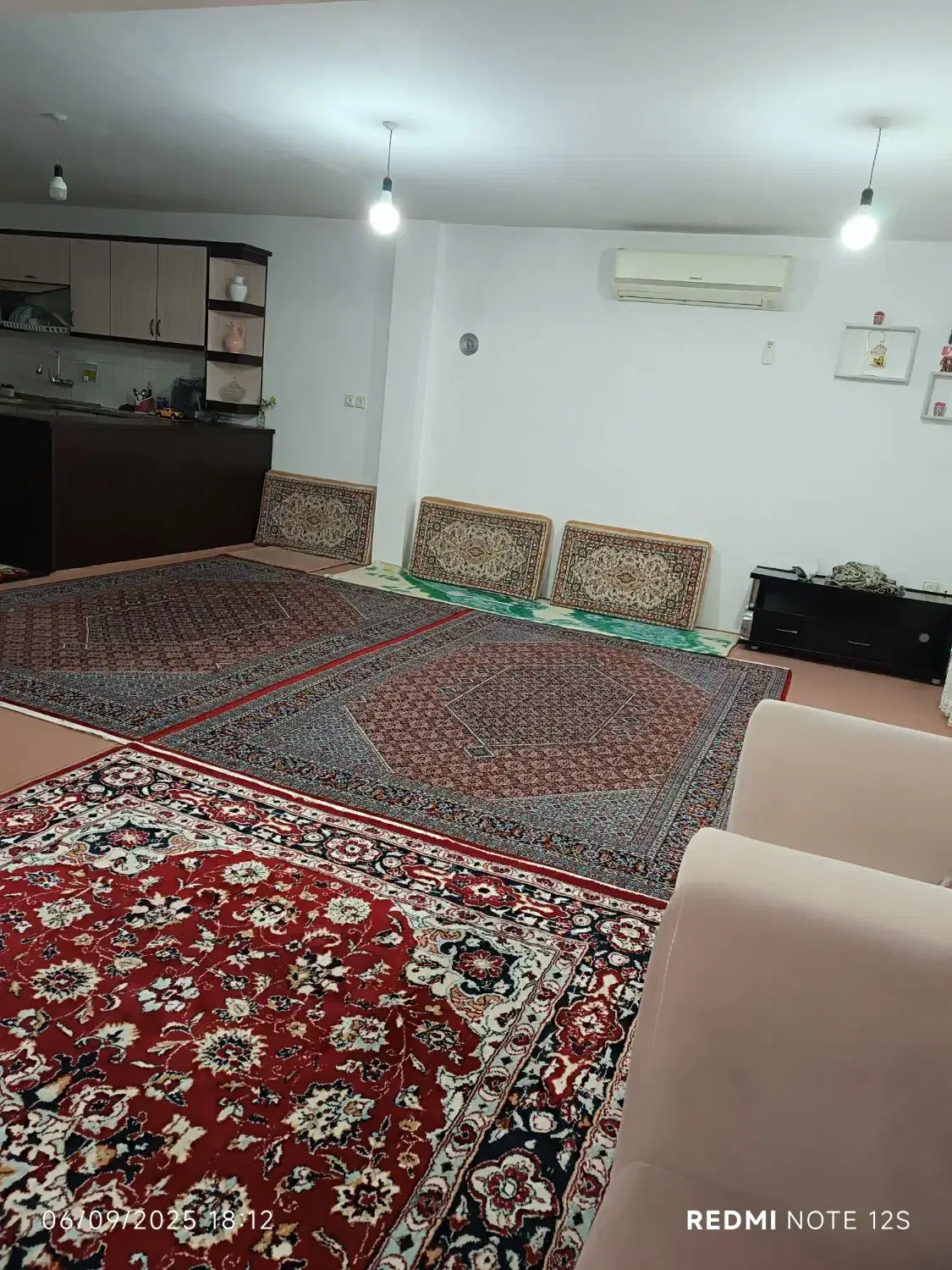 اجاره سوئیت کولردار موقعیت دنج، امن و آرام|اجارهٔ کوتاه‌مدت آپارتمان و سوئیت|تالش, هشتپر|دیوار
