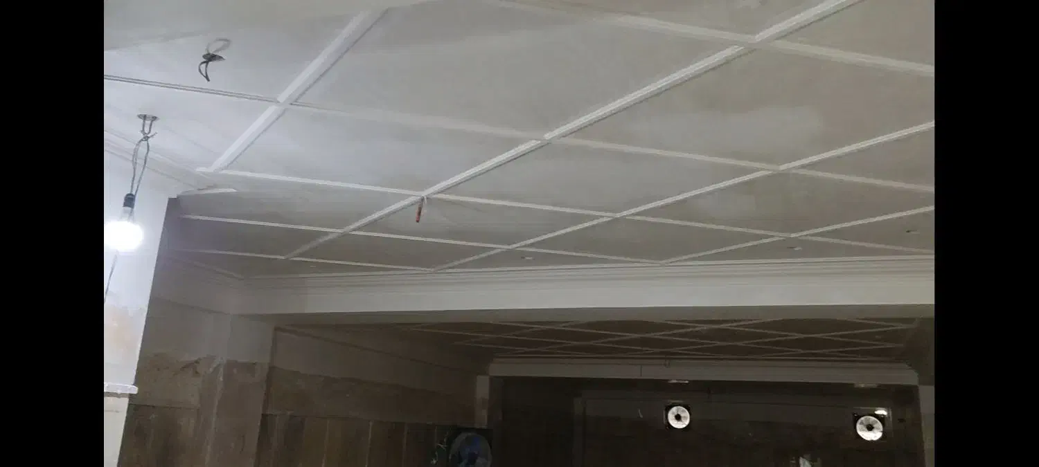 وردست گچ کار کشته کش و گچ وخاک بلد|استخدام معماری، عمران و ساختمانی|قائمشهر, |دیوار