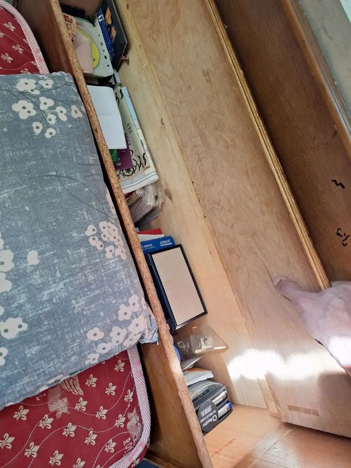 تخت و دراور|تشک تختخواب|اردبیل, |دیوار