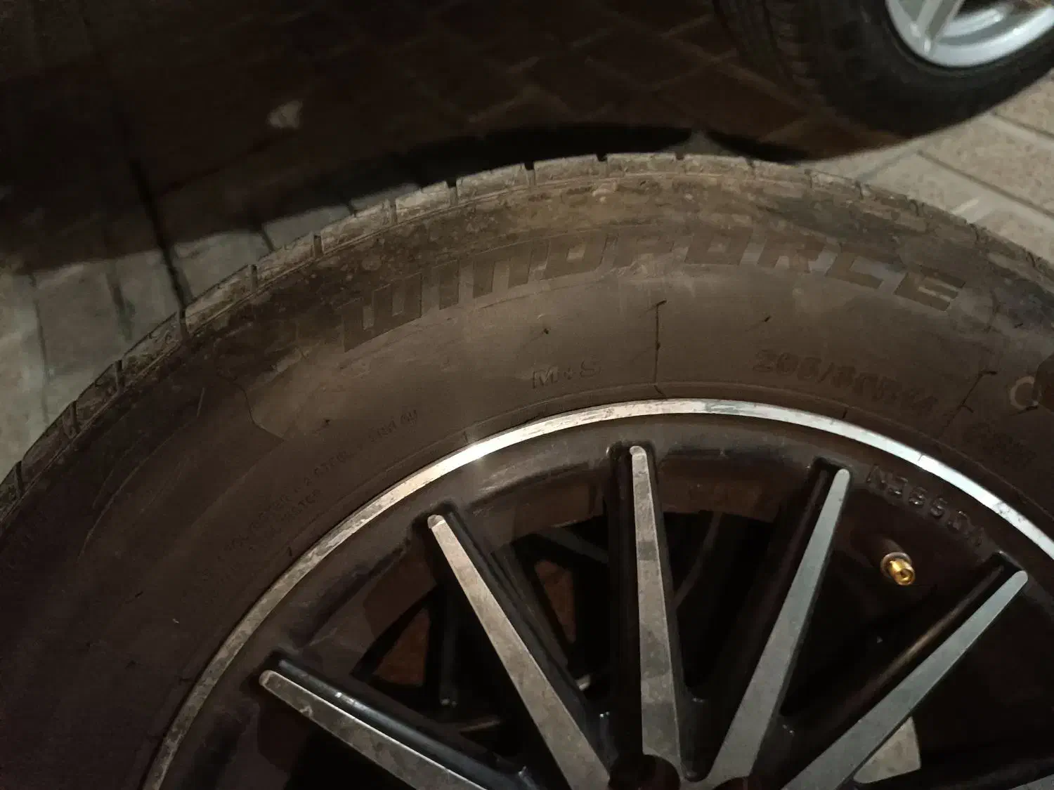 رینگ ووسن و لاستیک اسپرت 14 پژو تیبا ساینا کوییک|قطعات یدکی و لوازم جانبی|تهران, هفت چنار|دیوار