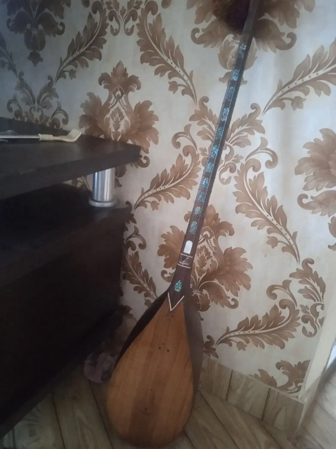 دوتارقدیمی|سازهای سنتی|بجنورد, |دیوار