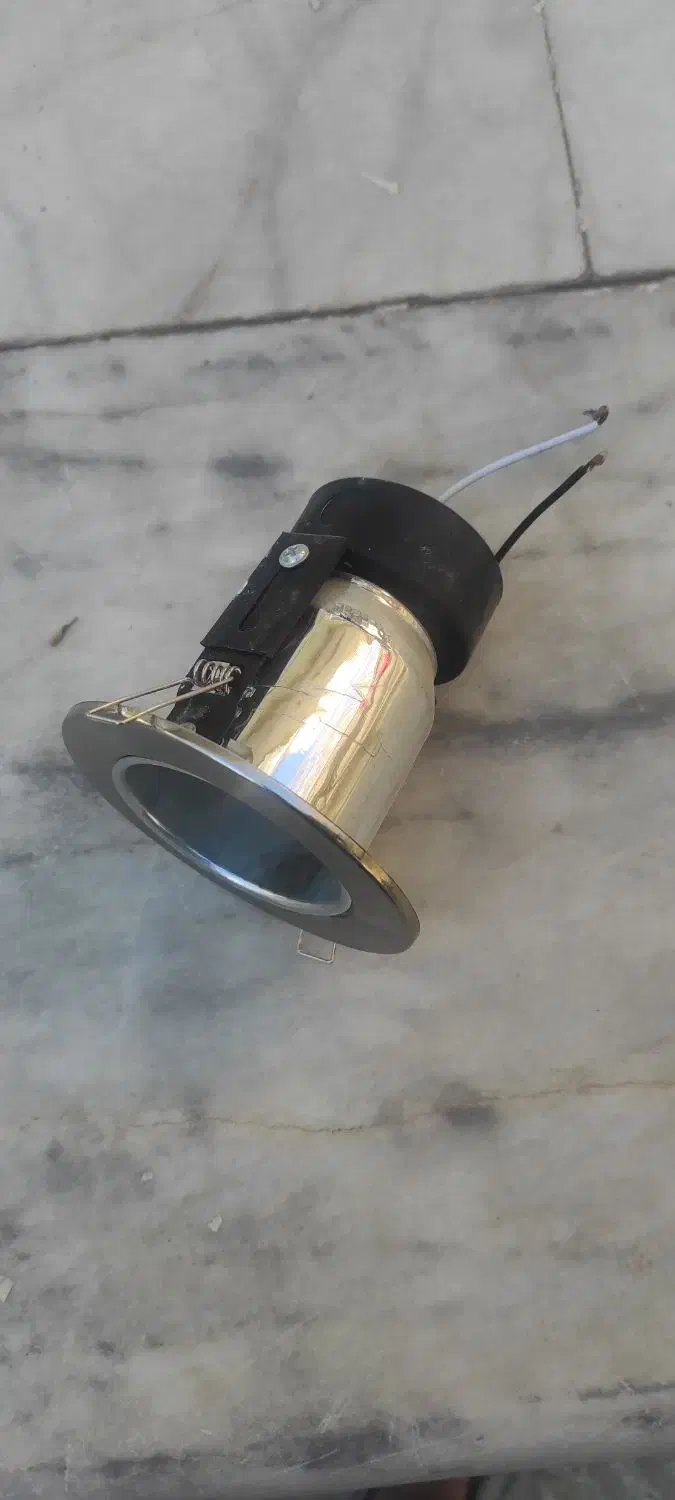 سرلامپ و لامپ کم مصرف|لامپ و چراغ|یزد, |دیوار