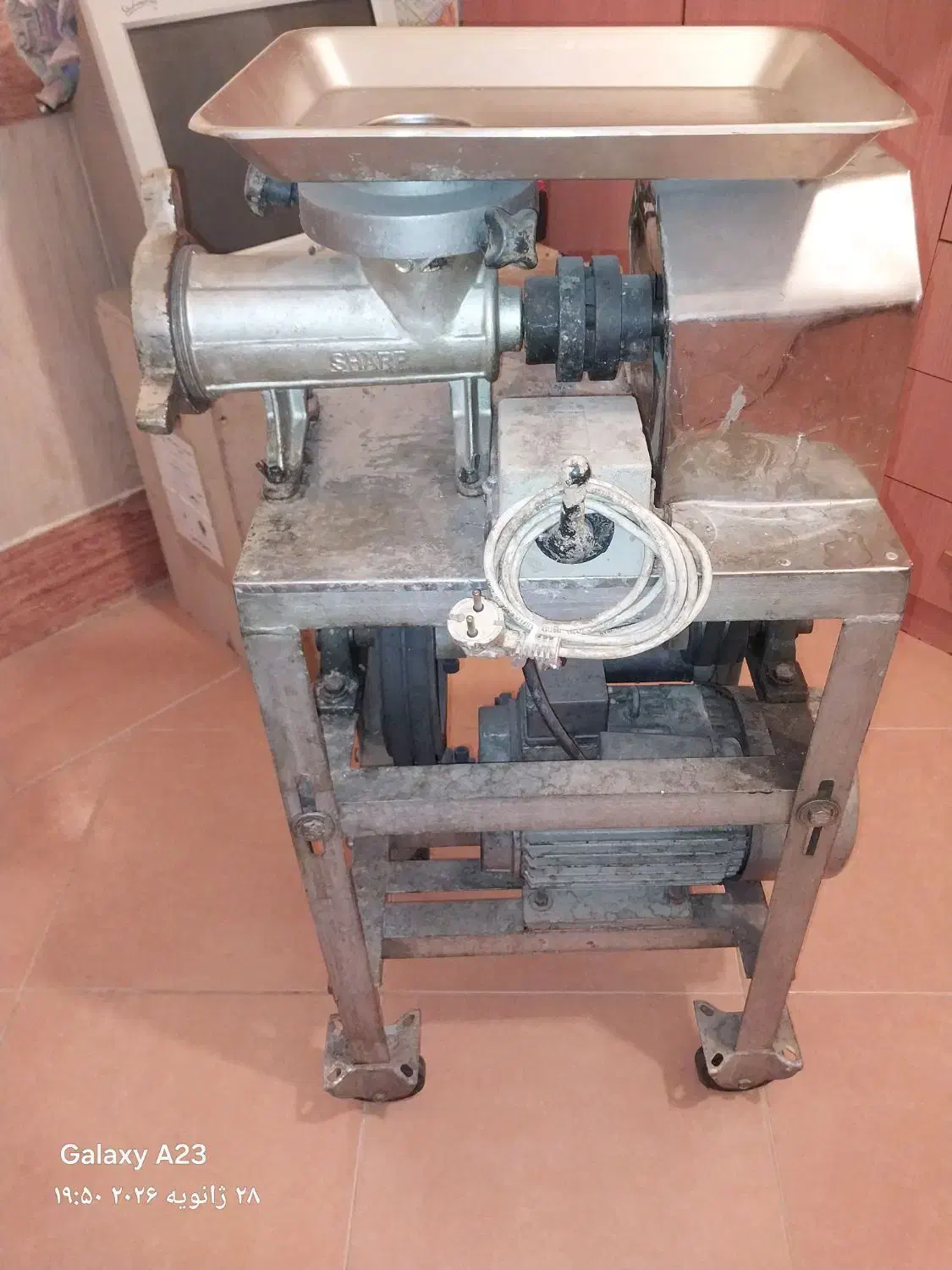 چرخ گوشت صنعتی 32|خردکن، آسیاب، غذاساز|شاهین‌شهر, طالقانی|دیوار