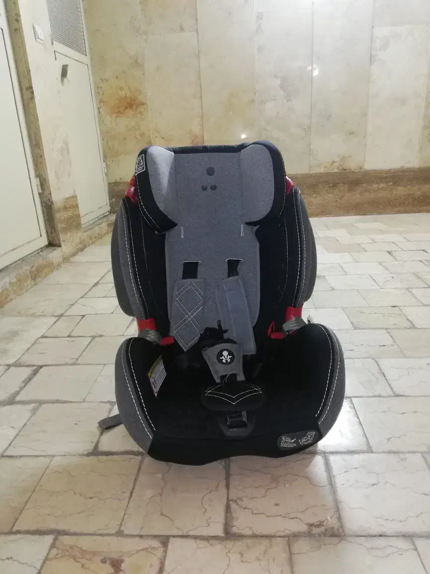 صندلی ماشین|کالسکه و لوازم جانبی|تهران, پرستار|دیوار