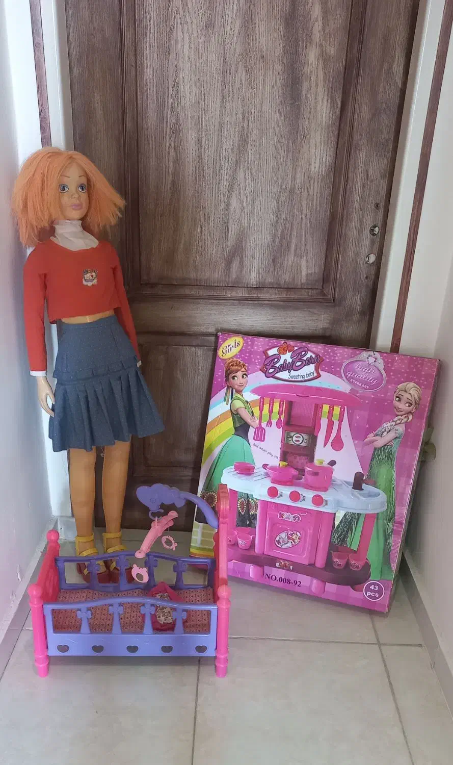 عروسک و اسباب بازی|اسباب‌‌بازی|صدرا-فارس, فاز ۱|دیوار