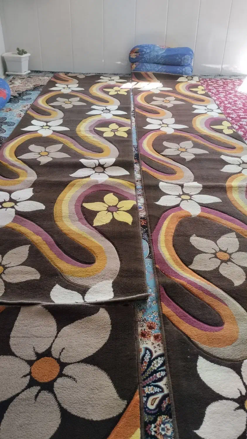 سلام گلیم فرش پله عرض یک متر طول پانزده متر|فرش|قم, نیروگاه|دیوار