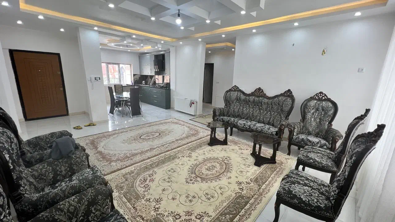 ویلا ۳۷۰ متر ،حیاط بزرگ،دارای پایان کار،سند تک برگ|فروش خانه و ویلا|لاهیجان, بازکیاگوراب|دیوار