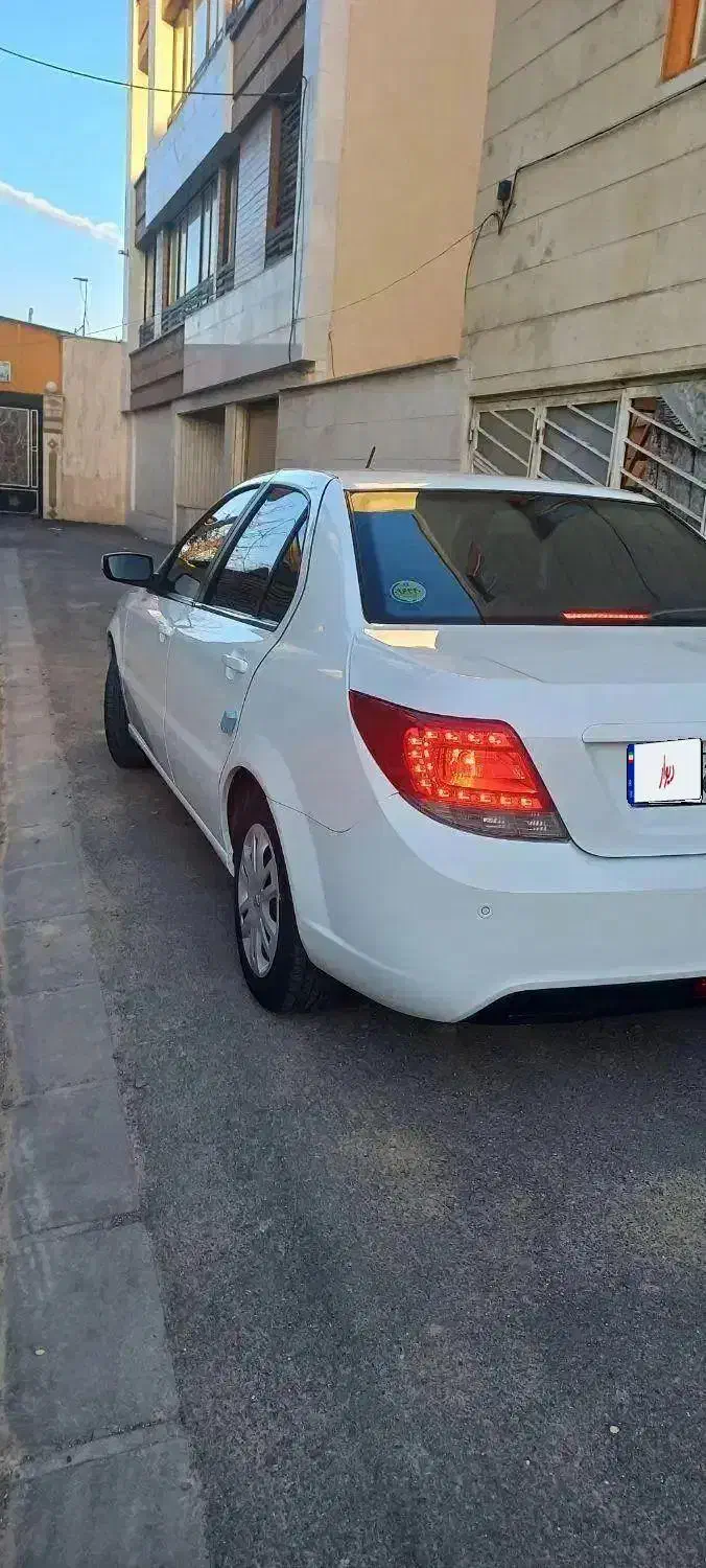 دنا مدل۱۴۰۰|خودرو سواری و وانت|اراک, |دیوار