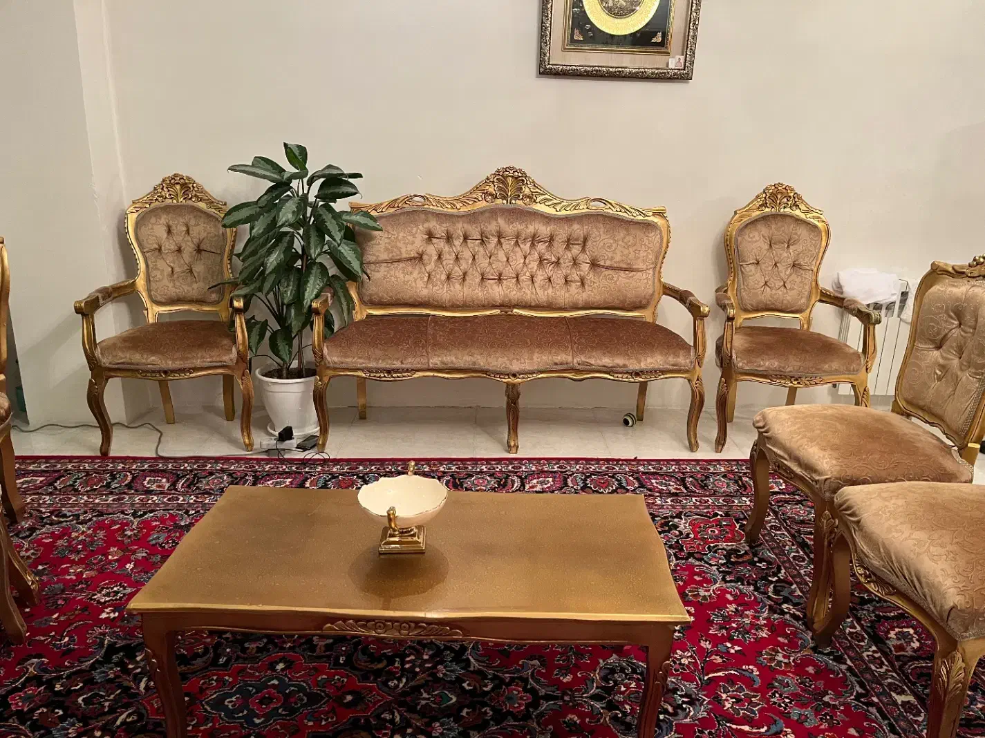 مبلمان سلطنتی ۹ نفره به همراه ناهار خوری|مبلمان خانگی و میز عسلی|تهران, شهران شمالی|دیوار