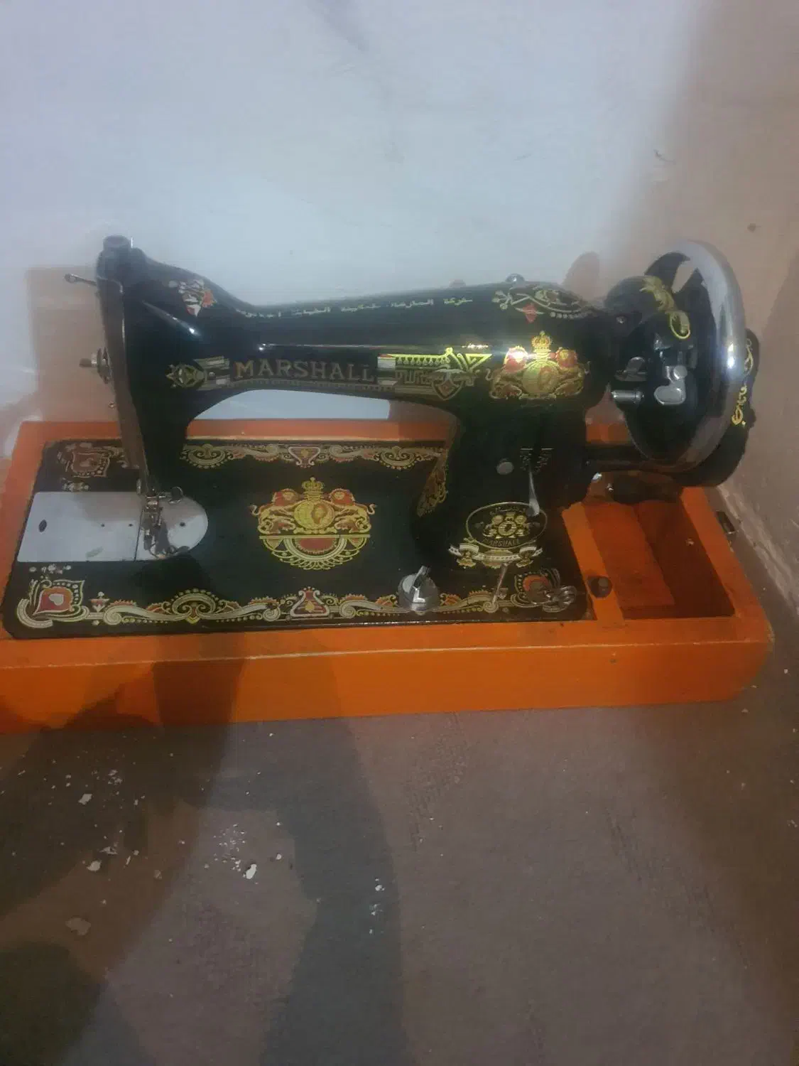 چرخ خیاطی مارشال|چرخ خیاطی و ریسندگی|رودشت (چهارمحال و بختیاری), |دیوار