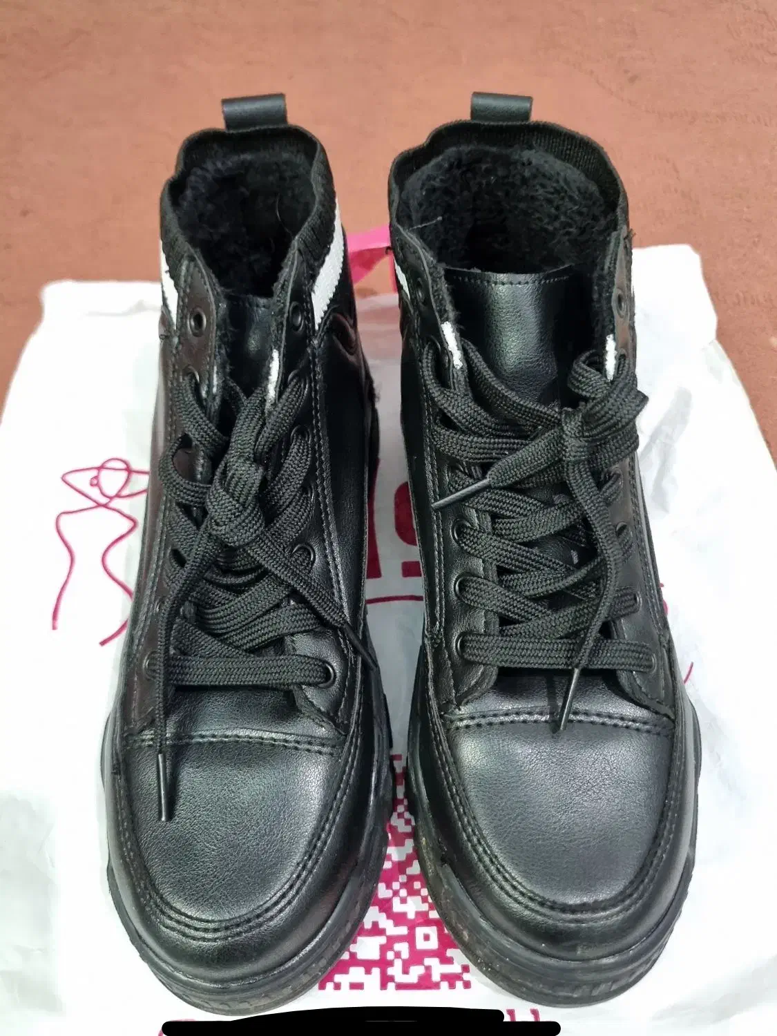 نیمه بوت flet|کیف، کفش، کمربند|جیرفت, |دیوار