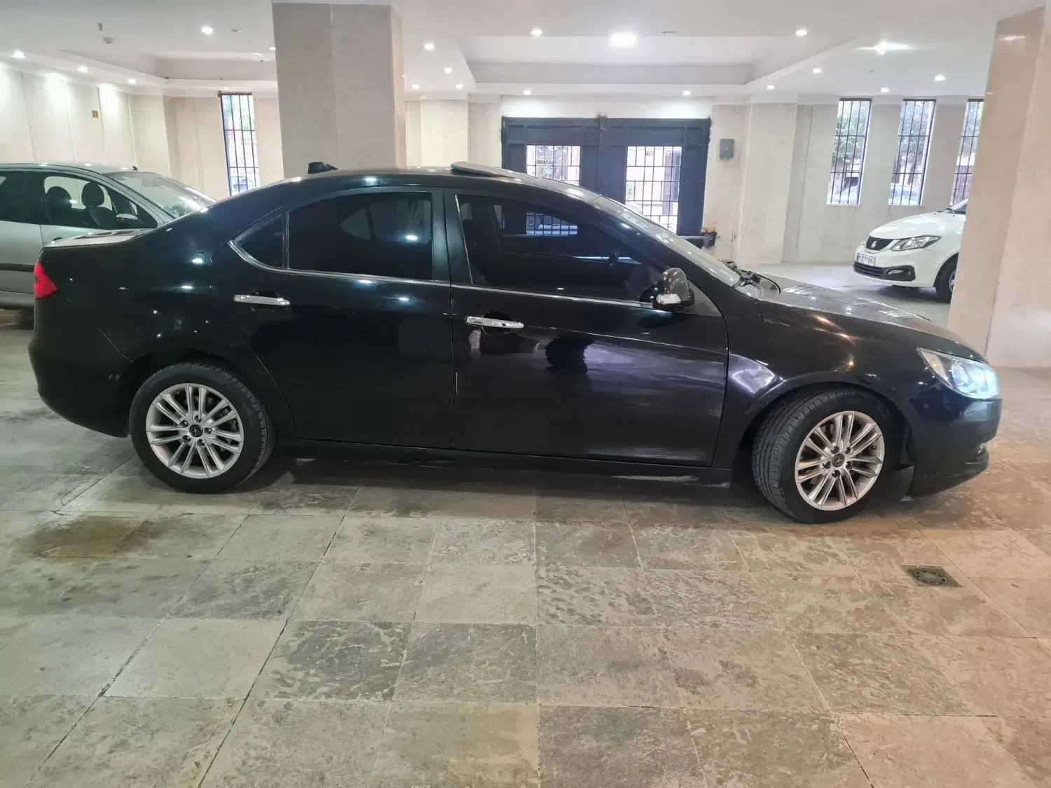 جک جی ۵ مدل ۹۴ اتومات|خودرو سواری و وانت|کرج, کیانمهر|دیوار