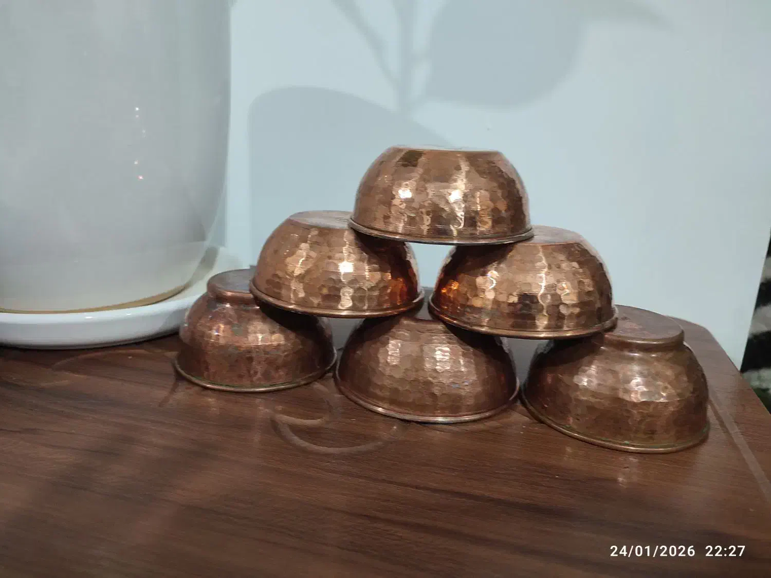 پیاله مسی|کلکسیون اشیاء عتیقه|نقده, |دیوار