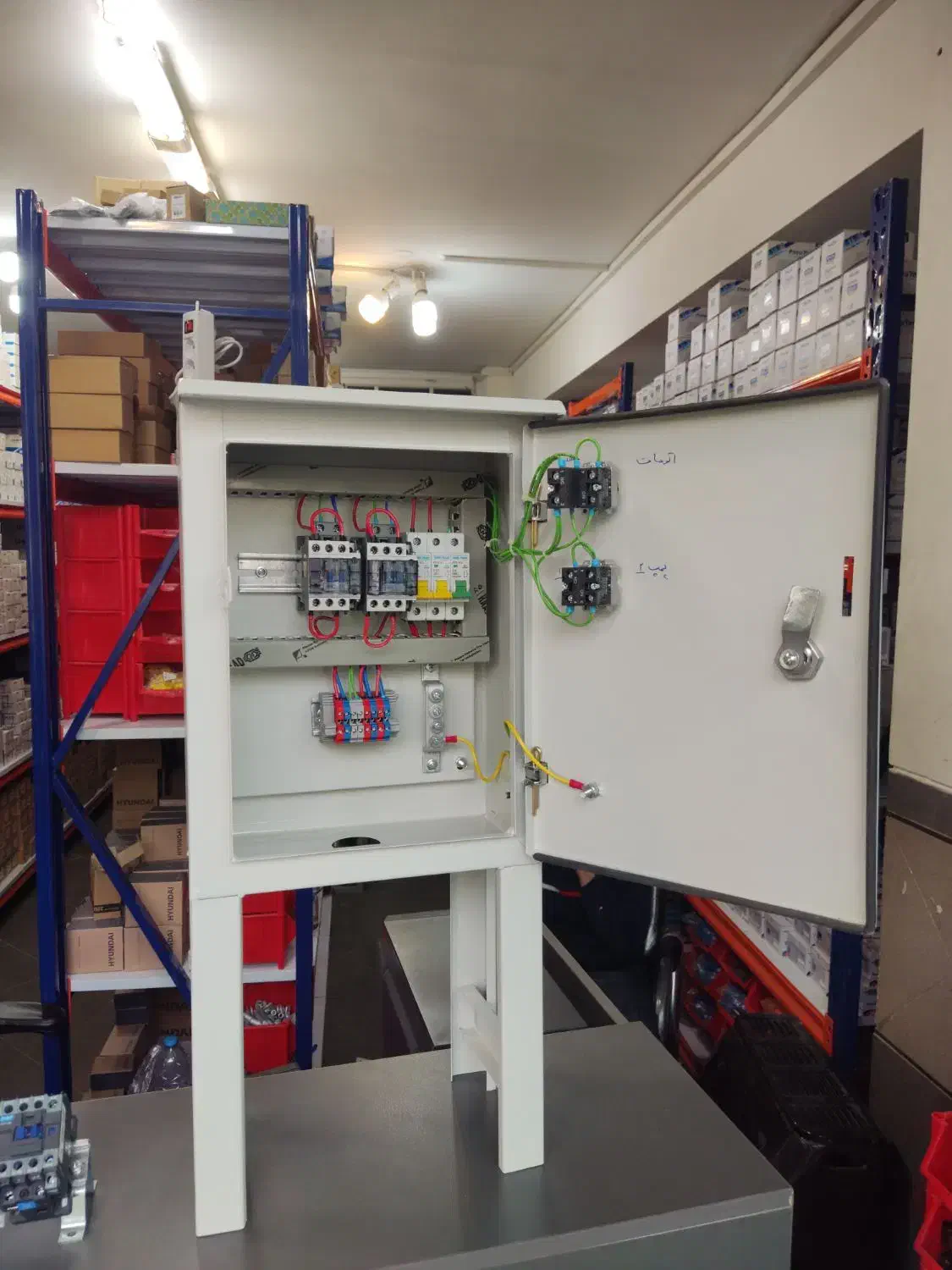 تابلو آتشنشانی|مصالح و تجهیزات ساختمان|شیراز, بازار|دیوار