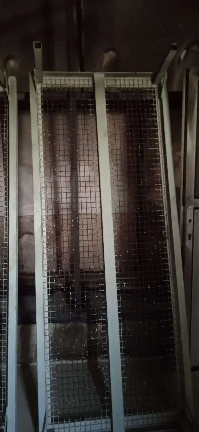 دو عدد تخت خواب با تشک دونفره|تخت و سرویس خواب|بم, |دیوار