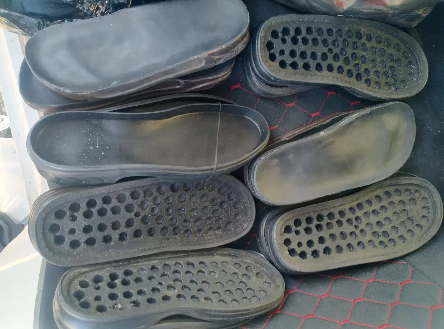 زیره کفش|کیف، کفش، کمربند|باقرشهر, |دیوار