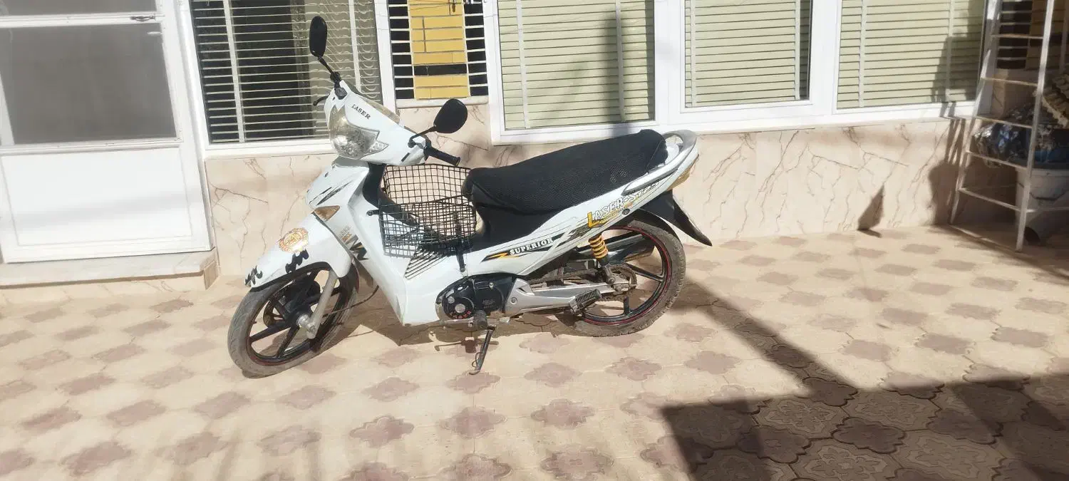 فروش موتور سیکلت لیزر ۱۲۵|موتورسیکلت|ورزنه, |دیوار