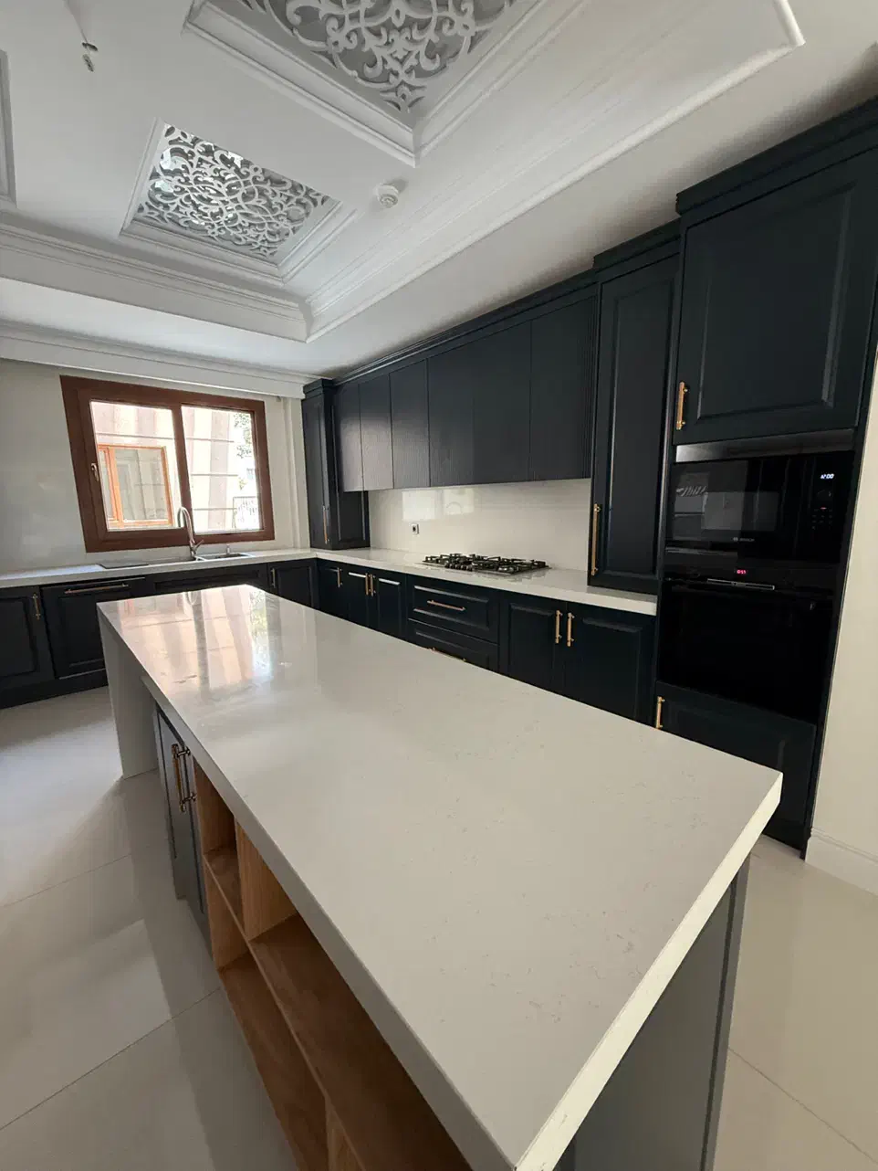 قیطریه ۲۲۰ متر نوساز (قابل تبدیل)