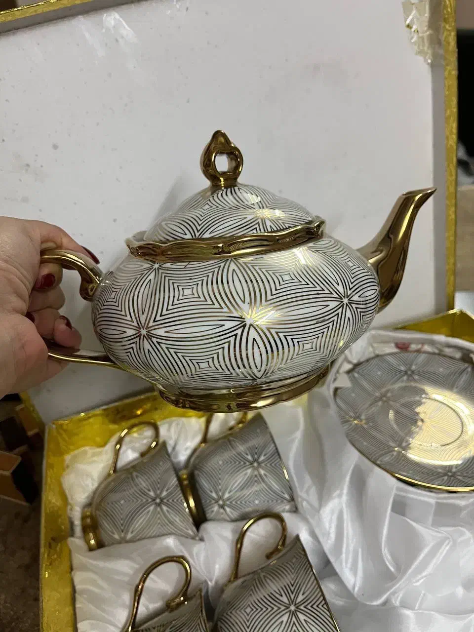 سرویس چایخوری|ظروف سرو و پذیرایی|تهران, شهرک آزادی|دیوار