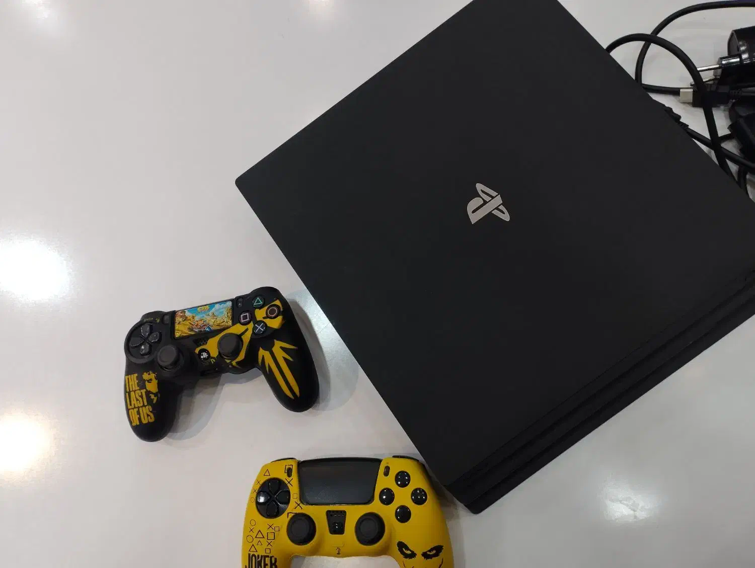 PS4 PRO 1T کپی خور دو دسته|کنسول، بازی ویدئویی و آنلاین|ازنا, |دیوار