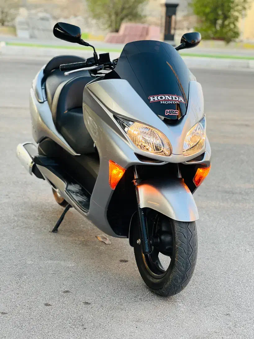 هندا فورزا۲۵۰سی سی مدل2009|موتورسیکلت|مهر, |دیوار