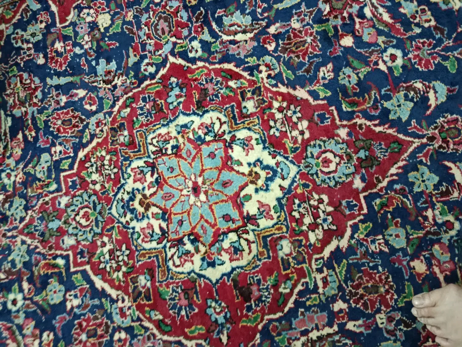 فروش  فرش ۶  متری دستباف  تخت سرمه ایی|فرش|دزفول, |دیوار
