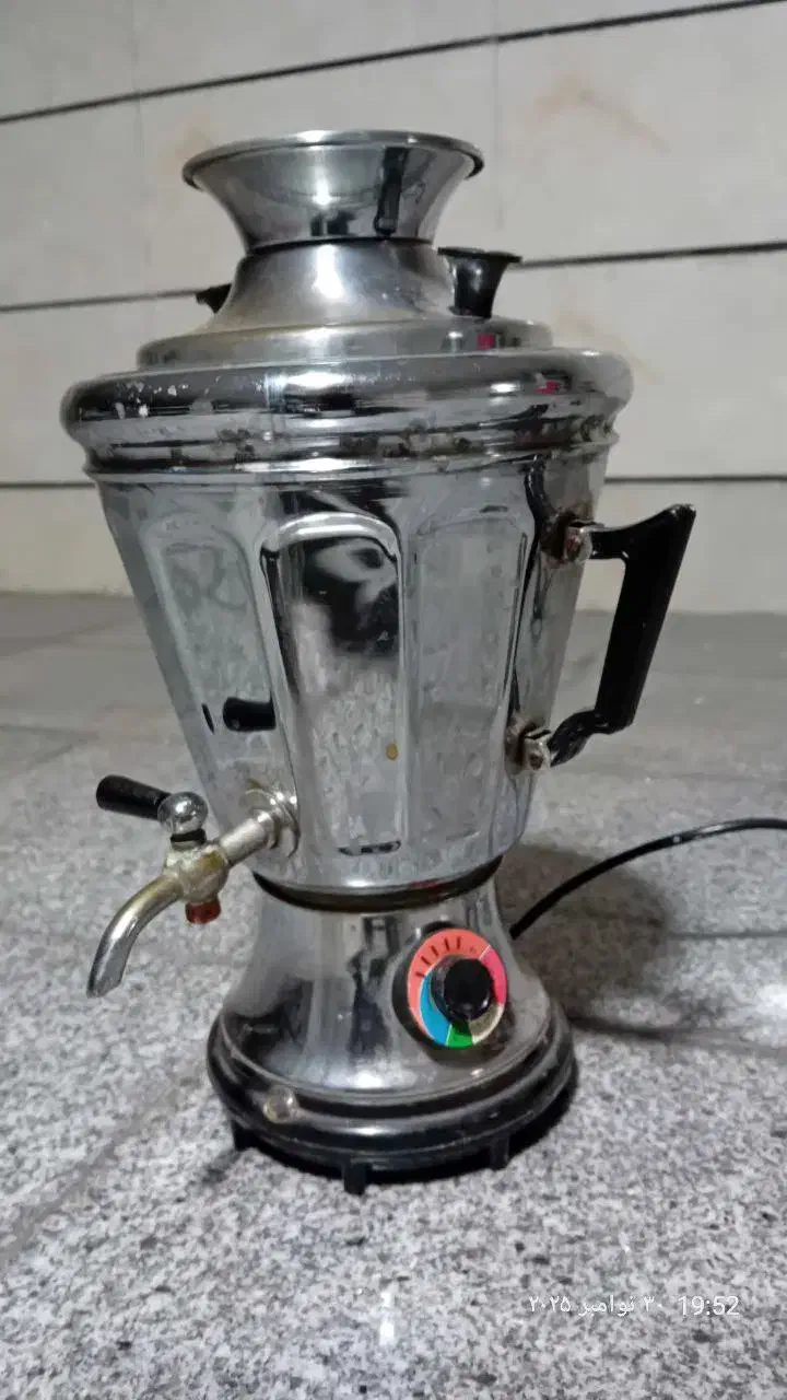 سماور برقی قدیمی|سماور، چای‌ساز، قهوه‌ساز|تهران, پرستار|دیوار