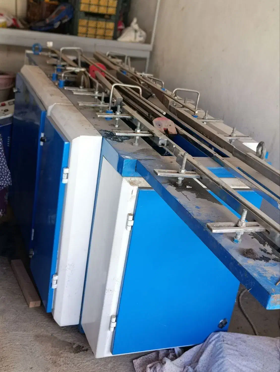 دستگاه دستمال کاغدی|ماشین‌آلات صنعتی|سراب, |دیوار