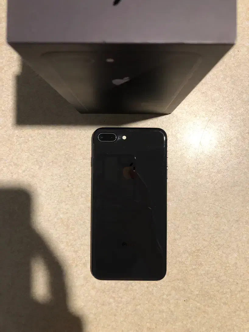 iPhone 8 Plus|موبایل|تهران, تهرانسر مرکزی|دیوار