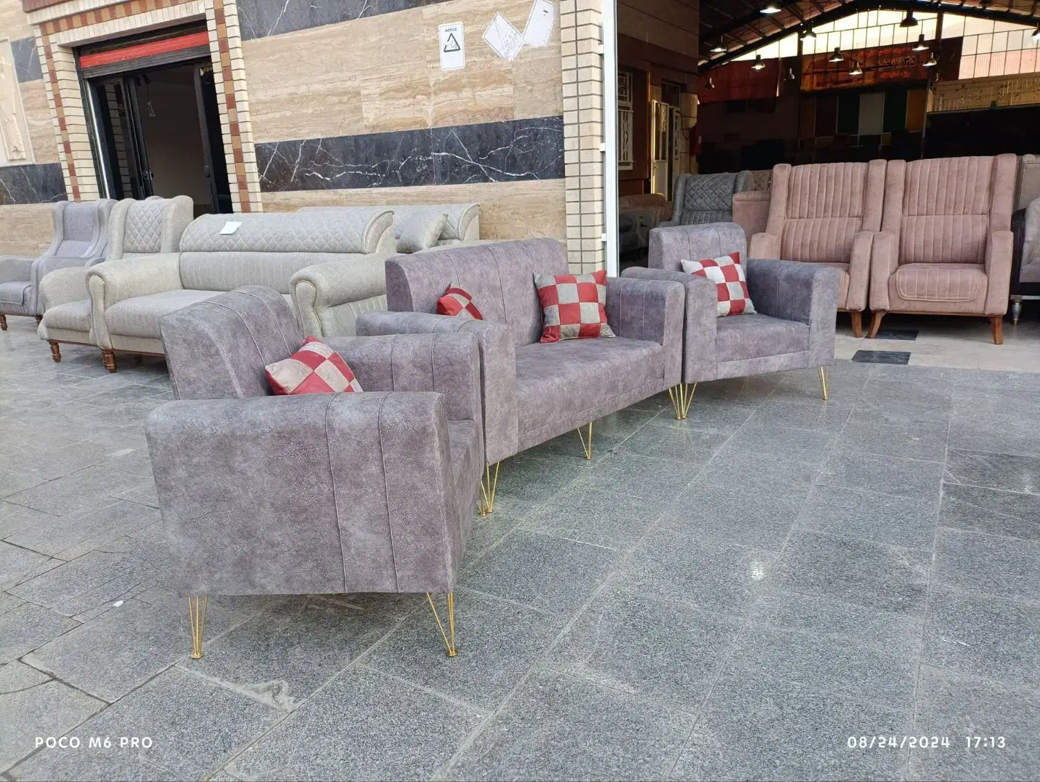 مبل قدیمی داری با نصف قیمت مبل نو بخر|مبلمان خانگی و میز عسلی|شیراز, گود عربان|دیوار