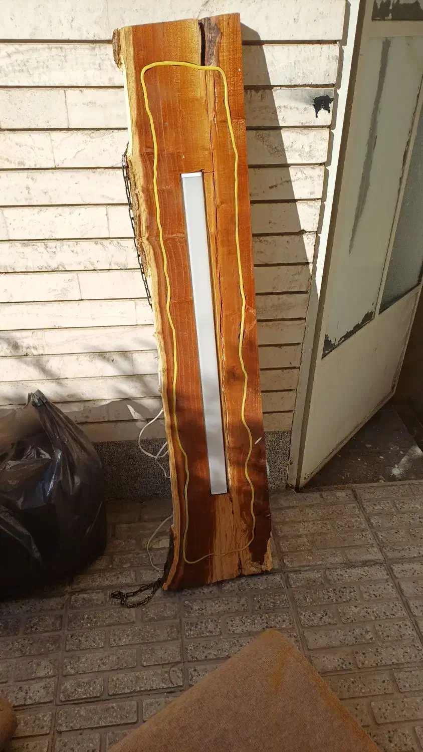 مهتابی با قاب چوبی|لامپ و چراغ|اصفهان, جلفا|دیوار