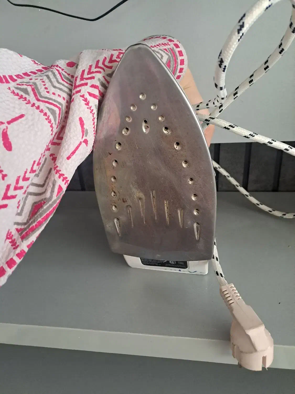 اتو سالم|اتو و لوازم اتو|مشهد, کلاته برفی|دیوار