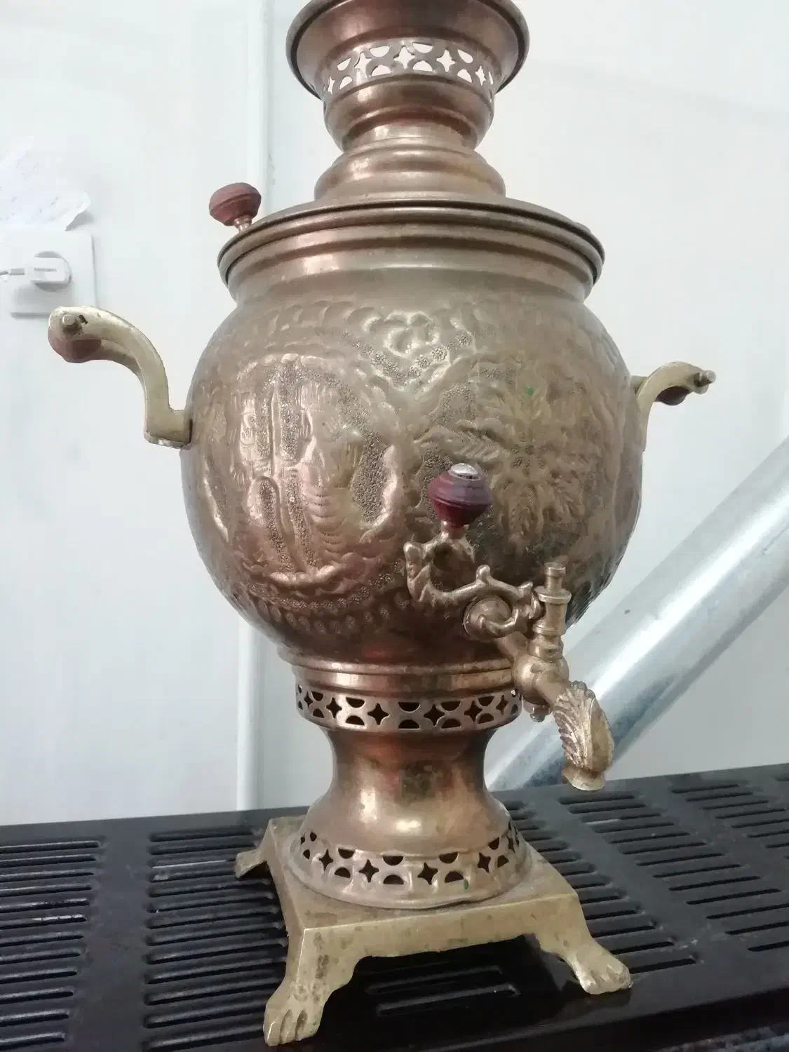 سماور برنجی قابلمه مسی|کلکسیون اشیاء عتیقه|نیشابور, مدرس|دیوار