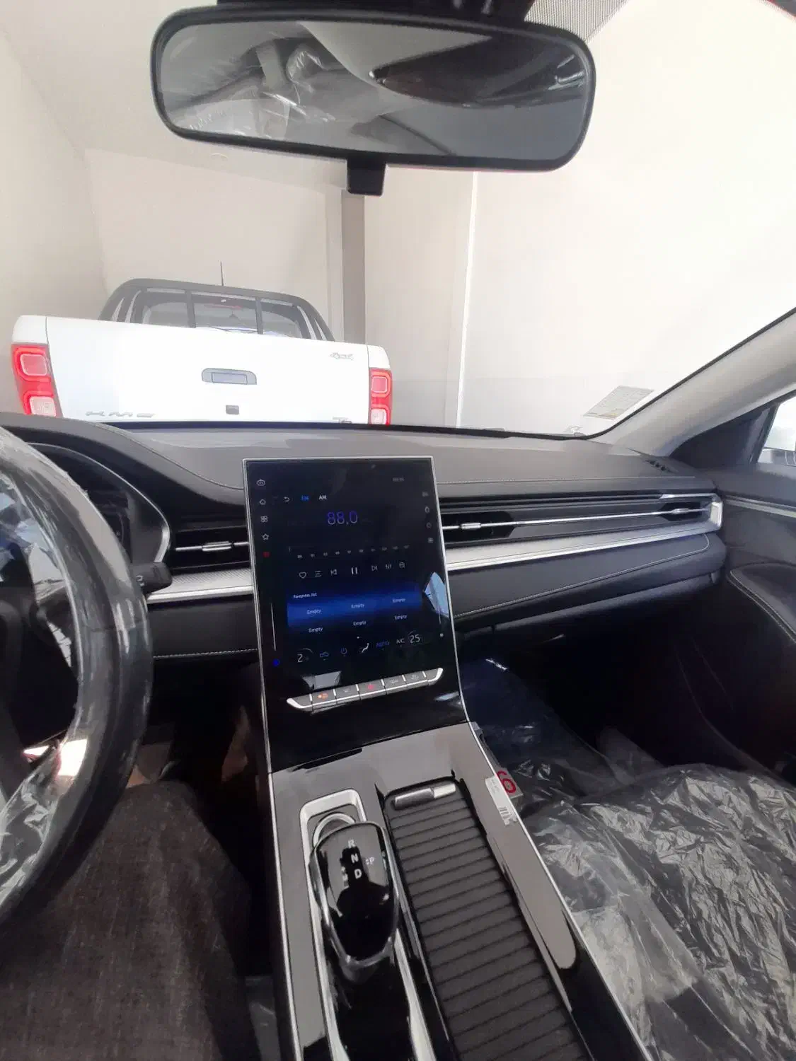 کی ام سی جی ۷ مدل۱۴۰۲ سفید|خودرو سواری و وانت|سنندج, |دیوار