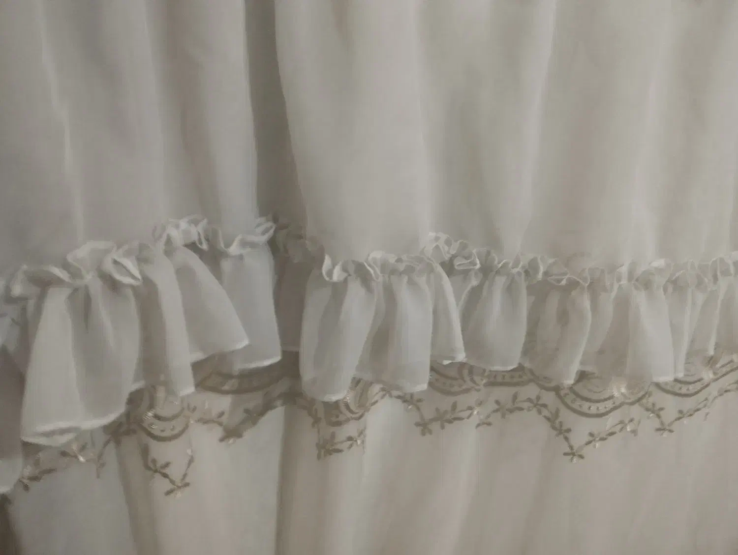 تعدادی پرده تور|پرده، رانر، رومیزی|شیراز, رکنآباد|دیوار