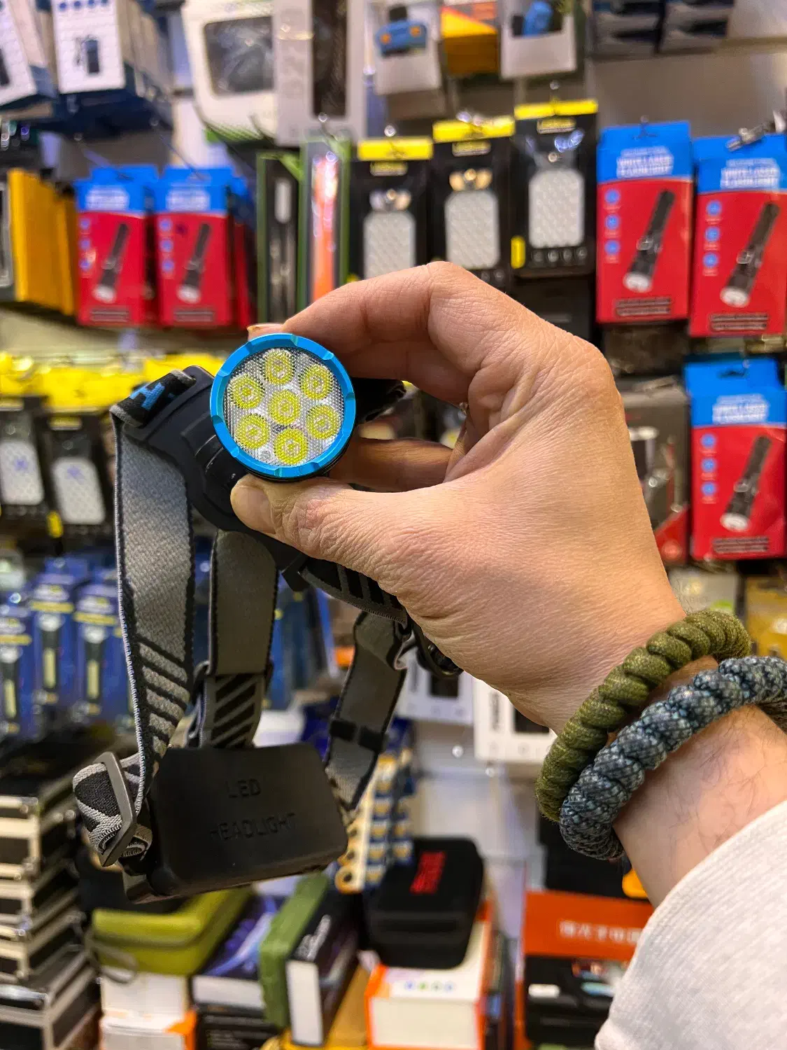 چراغ پیشانی شارژی ۷ لامپ زینگارو zingaro دیجیتالی|کوهنوردی و کمپینگ|تهران, لاله زار|دیوار