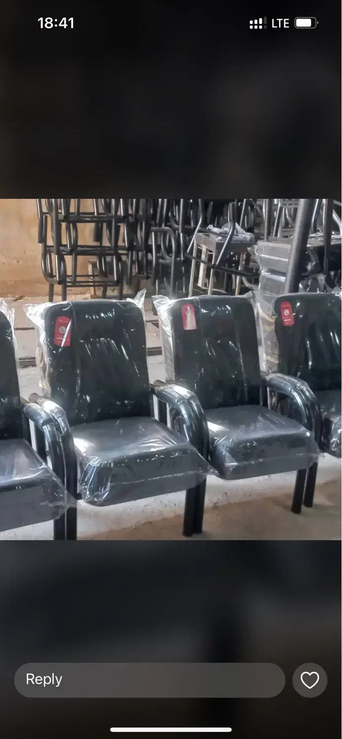 پاف باکس دار نیمکت صندلی انتظار|صندلی و نیمکت|بجنورد, |دیوار