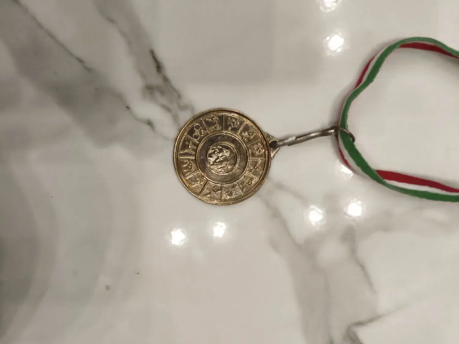 مدال|بدلیجات|همدان, |دیوار